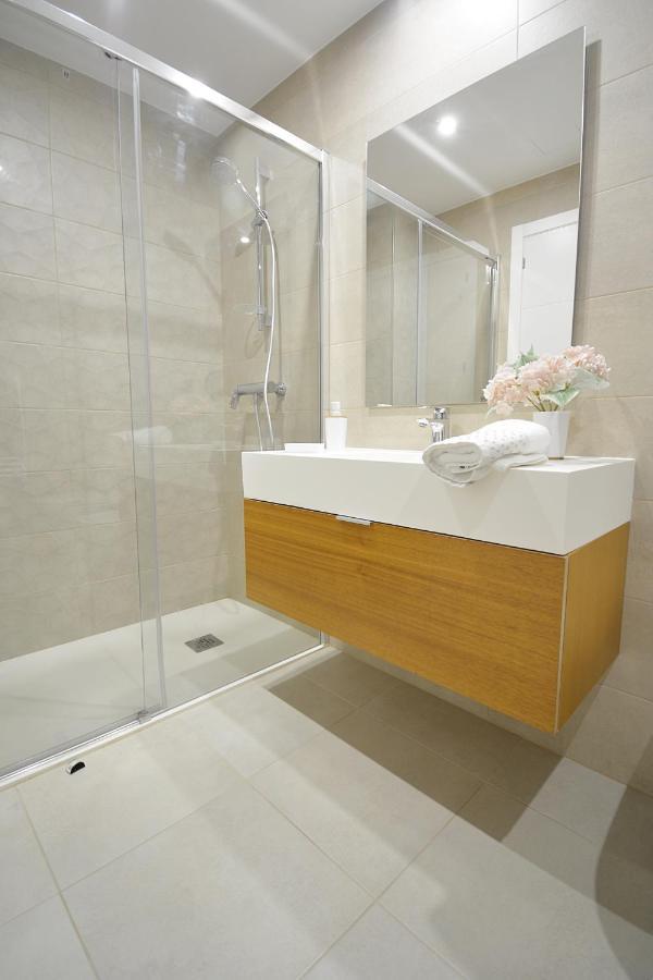 Galihost - Con Piscina En Canelas, Appartement